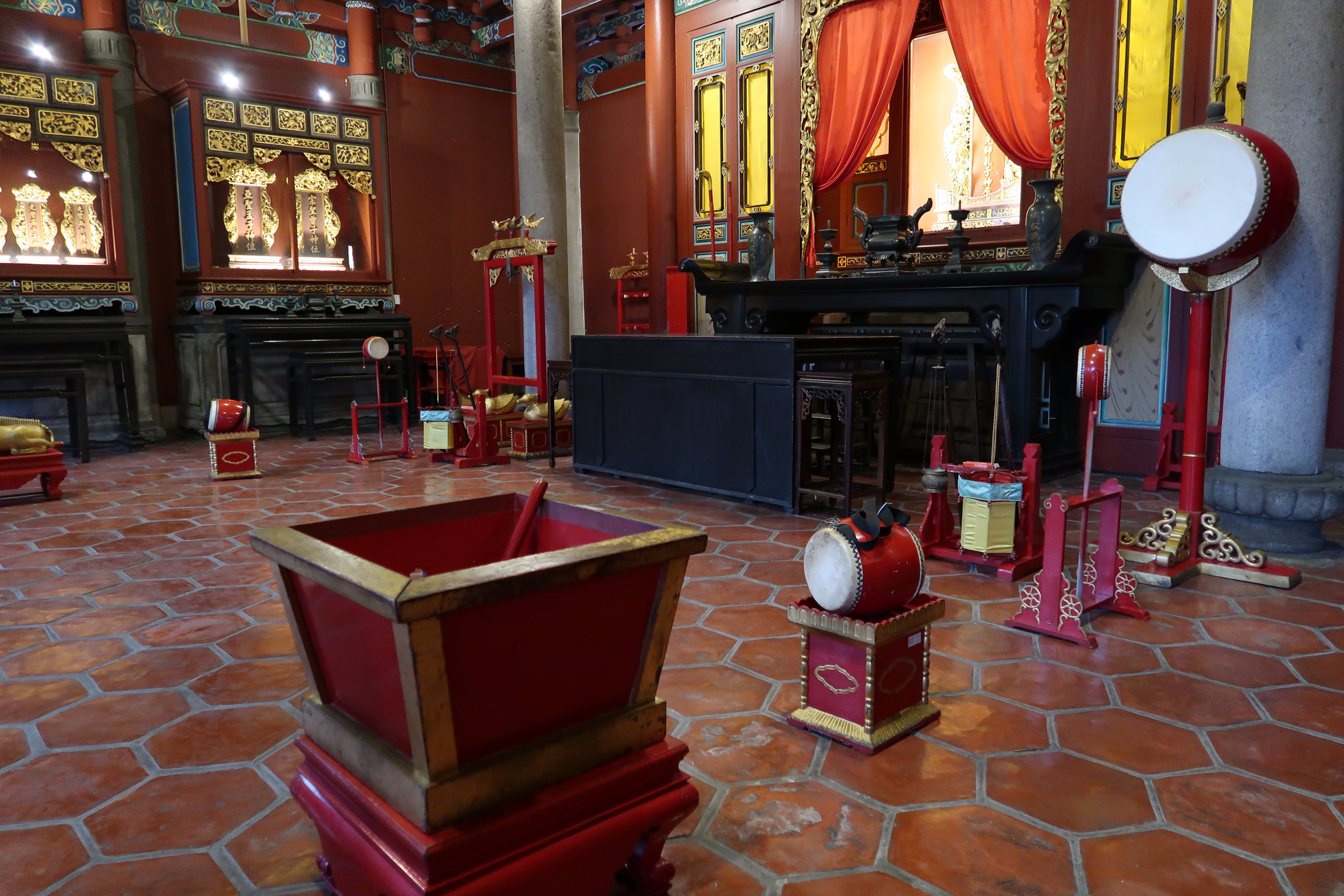 Dalongdong Baoan Tempel von innen