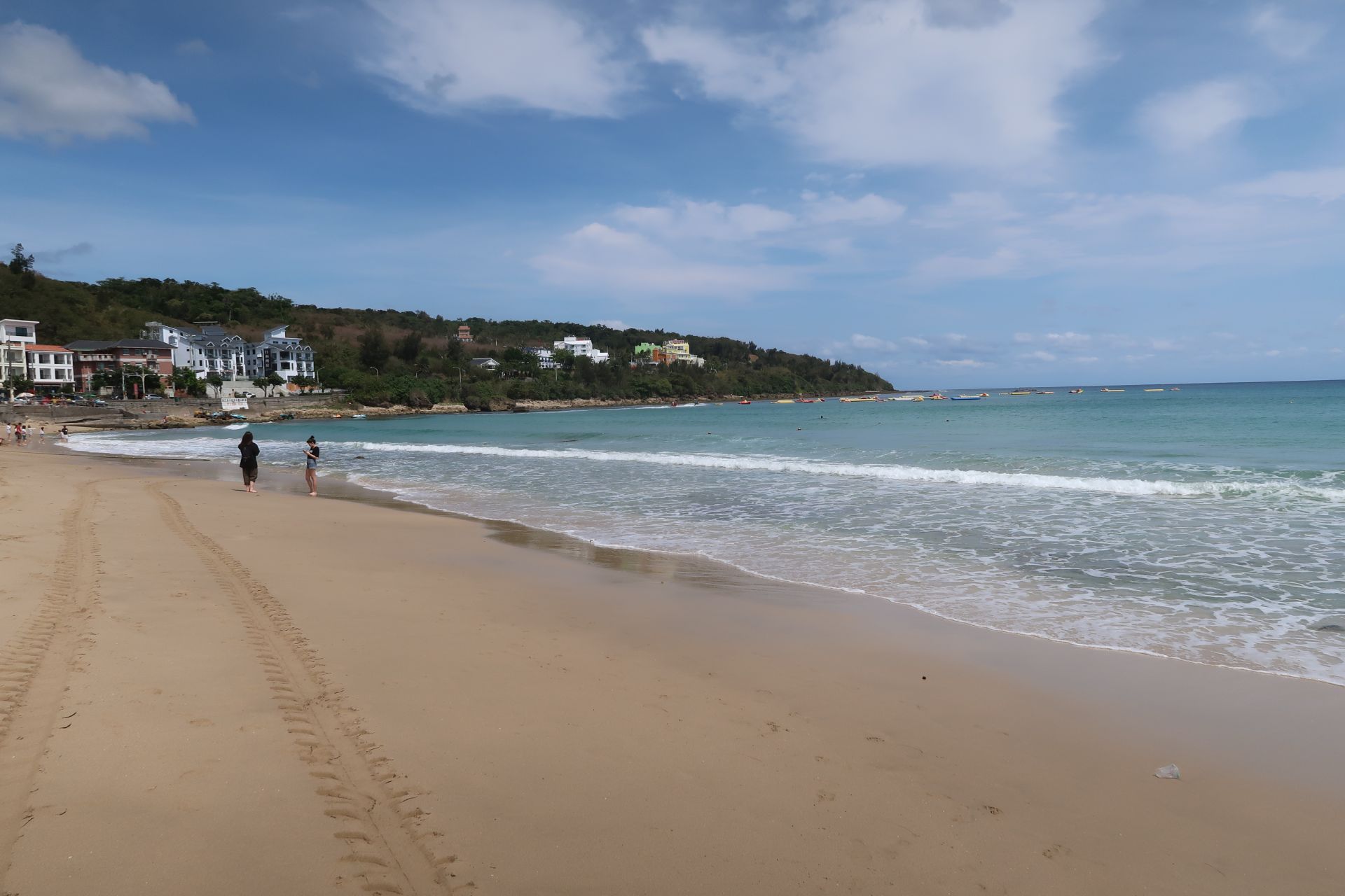 Sicht aufs Meer - und die Banana-Boats